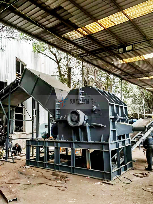 <a href='http://www.oaphp.cn/feilv/1660.html' target='_blank'><span>斷橋鋁破碎機(jī)</span></a>