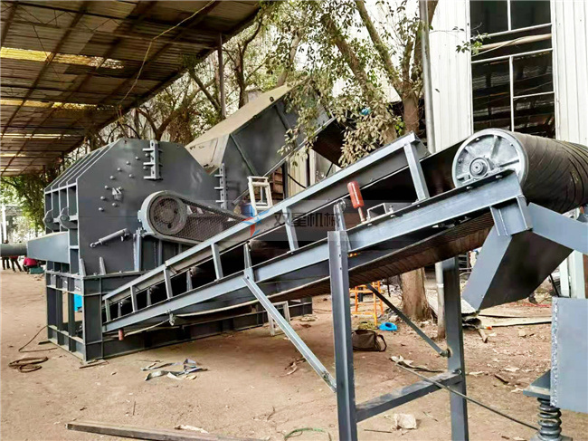 金屬破碎機設備安全運行標準和人員安全準則